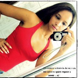 Sorrisos bonitos não me compram mais, não mais ;) ♪
Deixe que digαm, que pensem, que fαlem ! x3