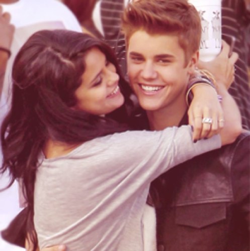 FreddieWII's profile picture. Named after my uncle. A seventh year, Gryffindor.