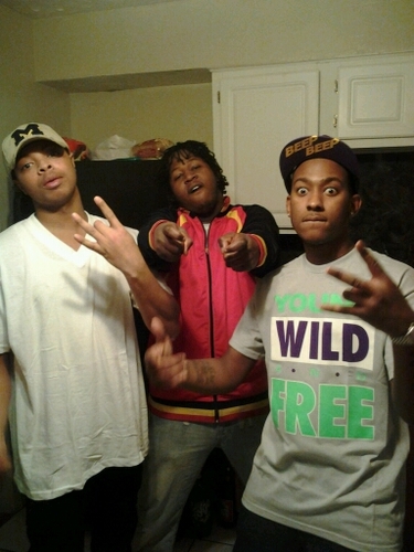On my lil brother RIP Q rip ball out rip snoop