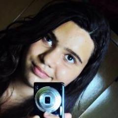 Minha felicidade te incomoda que pena a sua nem me interessa !