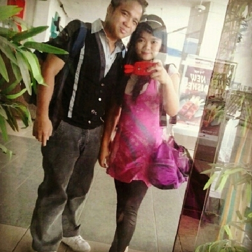 RFisLove's profile picture. Ronalyn Leste Ganaden and Flervin Batislaon Suguitan, better known as RF *Real Life Couple*

No.1 Rule sa REALationship namin ay BAWAL ang Break-up  =))