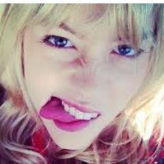 @sophiaabrahao Se meu amor por você fosse menor,ainda seria o maior amor do mundo ^^