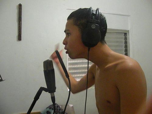 MC CACA SP-
Tem Dim Dim ♫
http://t.co/wQIojXOOXV