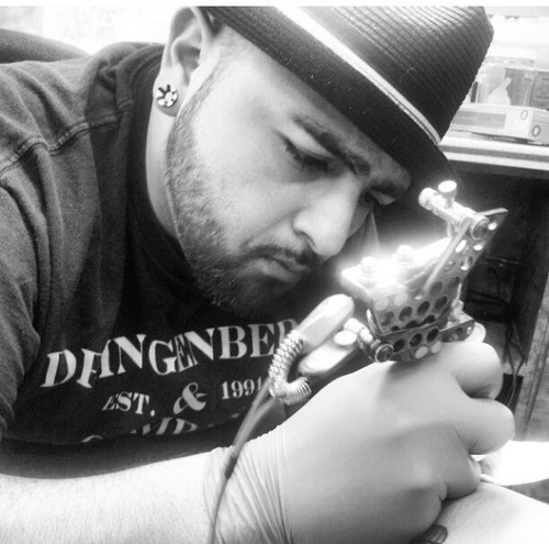 JoshEtch54's profile picture. 