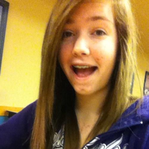 oh a follow button? I'd tap that..