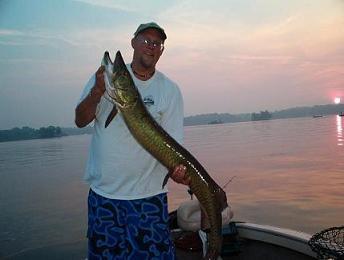 hello, i own and operate a musky guide service, check out my website for more information about me and my service