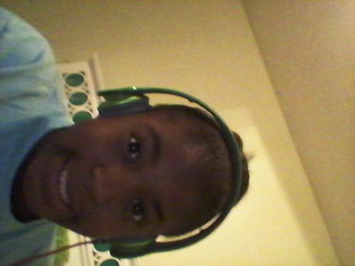 mb lover  !!!!!!! luv Alyssa ♥♥♥♥♡♡♡♡=)