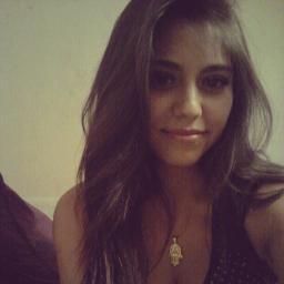 PameMamani's profile picture. Nos pasamos la vida viéndole lo malo a todo, que olvidamos disfrutar.