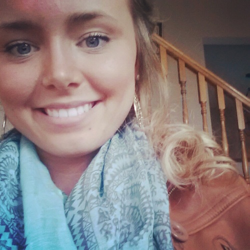 lyssyoung0803's profile picture. he is my hope and strength;