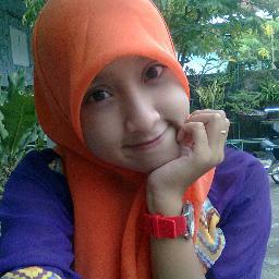 trisya_sya18's profile picture. 