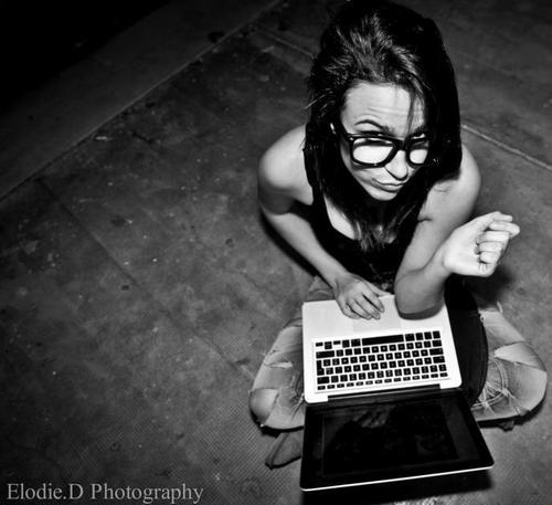 #Photographe #mode et boîte de nuit 21 ans #Nice #Cannes #Monaco #Juan #Antibes https://t.co/7TP1loWp7Y http://t.co/9DxlJ8cB7c