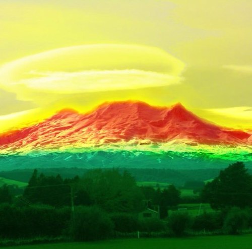 Kiwi music . Rap hip hop soul dnb dubstep 
http://t.co/5x31eQZJ0G

Make music, hunt , eat and live