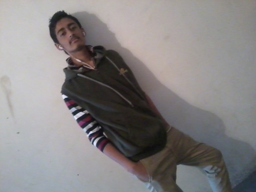 sumer_thakur's profile picture. 
