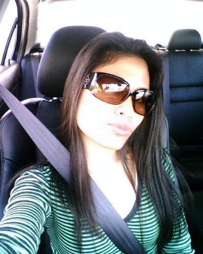 My old profile has more pictures click here - http://t.co/x9A8bulJkF (must signup to prove you are over 18)