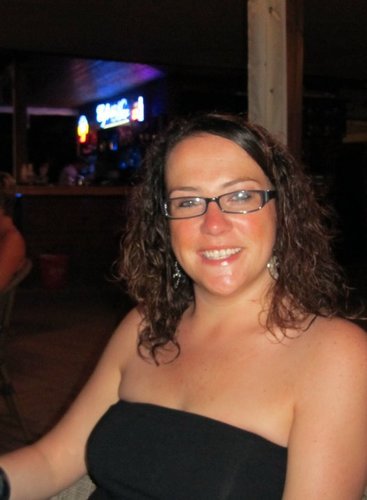 Marketing Professional with a love of shoes, handbags and football!