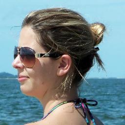 Aprendi à não tirar ninguem da minha vida, mas reorganizar as posições e reinverter as prioridades.