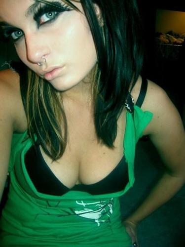 check out my hot pics http://t.co/Wm9lTaaTF6