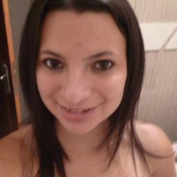 Dou valor, corro atras, amo, me apego faciu! mas quando eu desisto é pra sempre!!