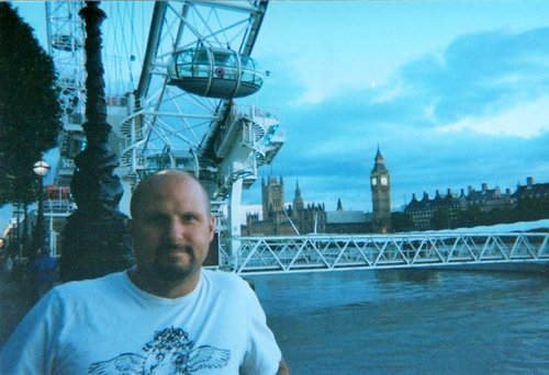 mattrobertsfm96's profile picture. I'm the  host of Classic Rock Mornings with Matt and Ange on FM 96.3...tweet me anytime!!