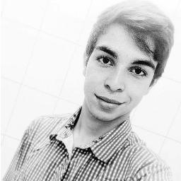 Deus, futebol, amigos, alegria & ousadia, humildade, Amor
http://t.co/kg0Yj6qju6