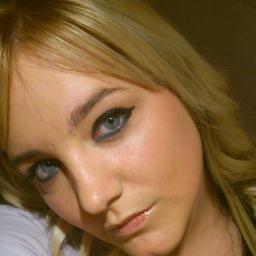 laruby23vk's profile picture. 