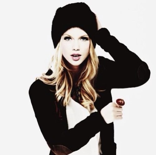 My idol has won 7 grammys, what about yours?