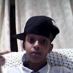 TeamFollowBack  all day
While Your Here Might Ass Well Press Follow #THANKS
