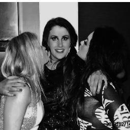 ShannonD4321's profile picture. ....