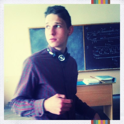 sobaka111's profile picture. 