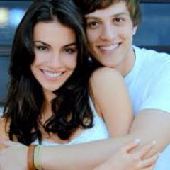 CHAMEL PARA SEMPRE s2 ! @Chay_Leao & @MelFronckowiak   Madrinha: @lovs_chays   Afilhada : @SorrisosChamel   criado : 22/01/2012  :P  2ano e 5mes de twitter