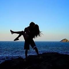 sofrimentos,perdas,vida social,amores,amigos falsos, escola,cobranças,frustrações... E ainda acham que ser adolescente é apenas uma faze entre Infância e adulto