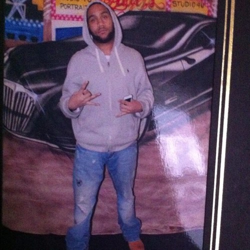 Im only Riding with the pepole Ive walked with im only eating with the pepole I Starved With .....W.G.B
