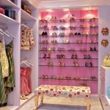 Brand named clothing @ a discounted price. Shop for less and still knock em' dead.