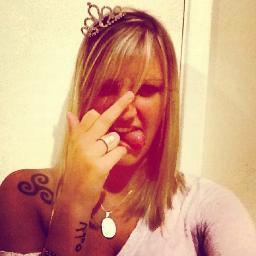 Não Sei Pq Mais A Anjinha Escolhida Pro Meu Coração Foi Você @baronelarissa - since: 02-11-11 (hakeada3vezes) Recomeço 02-03-13 | Donaa' @BabiiMartiins_