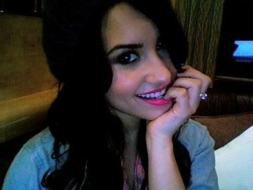 Demetria devonne love youuuuu!!!!! You are my drug,my love. You're everything to me my pretty princess♥♥♥