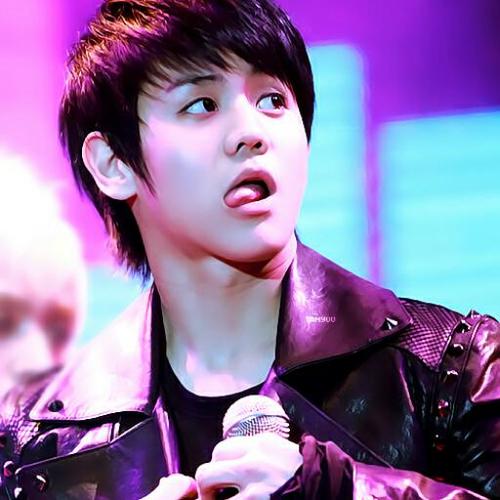 gue bapak si lay ama yoobin dah