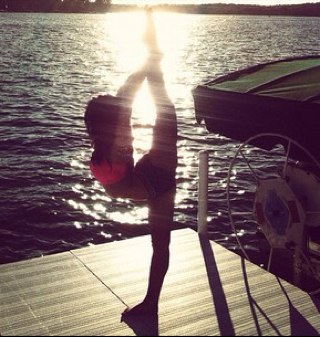 here for those girls that may not be an all star cheerleader but have always wanted to cheer at a gym Just a cheerleader tweetin about her love for the sport