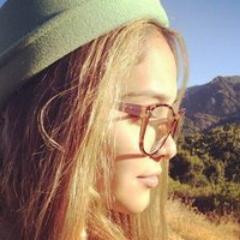 I'm juste me, proud of me, of me life. Just because he can help me to believe in the hapiness. Bruno Mars, my baby ♥