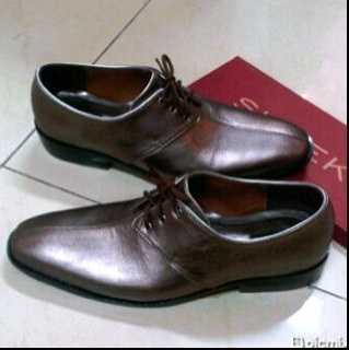 Visit our store at La Codefin Kemang, follow @suteki_shoes for Women collection