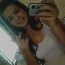 porque sempre vão ter varios pra tentar te humilhar não abaixe a cabeça e levante esse olhar ♪ '