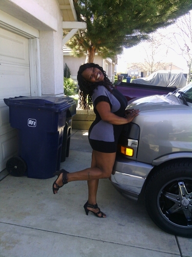 divavictoria83's profile picture. 