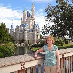 HollowayFran's profile picture. Retired LMS