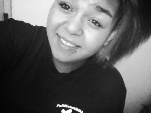 Team Follow Back ✌ 
Follow Me & Ill Follow You Back & If You Dont Follow Me Back Than Im Unfollowing You .!