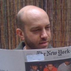 Deputy Director of News Design for @nytimes and resident Roving Runner.