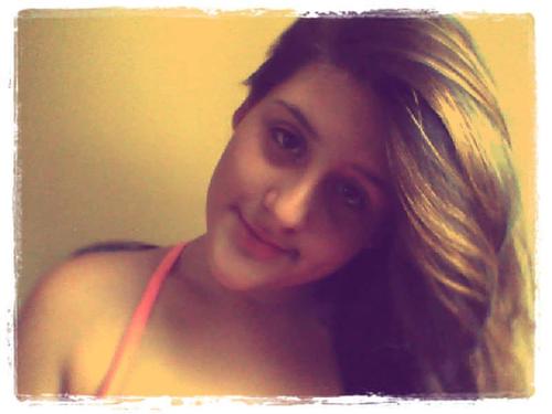 Sou limda.....Com M de mentira...