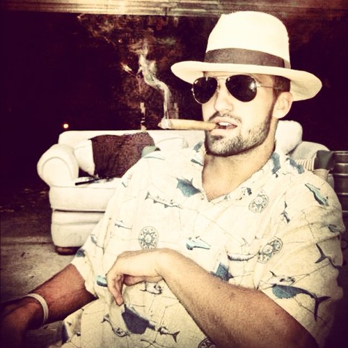 BhamSays's profile picture. Hustle like you're broke.