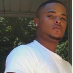 l8diesMan's profile picture. Everyone I Just Followed Follow Me Back I Had To Make Another Twitter I Lost My Password