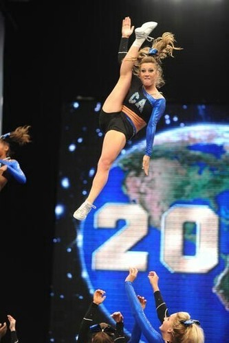 cheerproblems17's profile picture. 