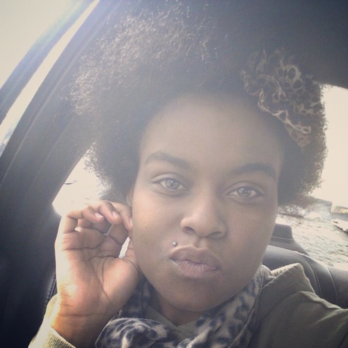 *- Kayla , 18 , Sinqle , No Babies , iLove Boosie , nd Im A Bad Bitch , #NoStuntinqThisWay .,