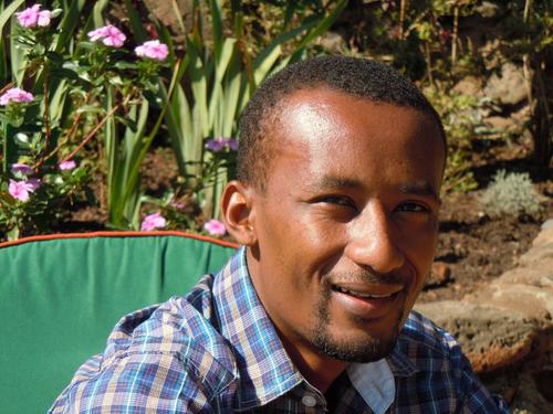 hkimuyu's profile picture. 